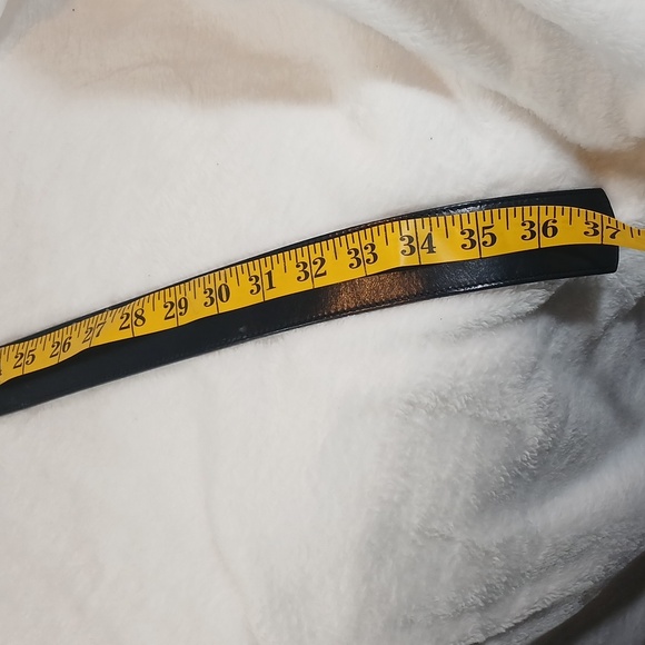 Tory Burch Elegant Black Leather Belt with Gold-Tone Double T Logo Buckle Sz S